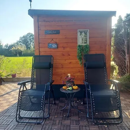 Apartma Zirovnik דירה *