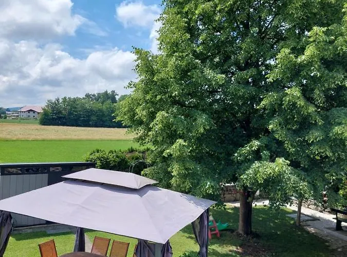 Apartamento Apartma Zirovnik Cerklje na Gorenjskem